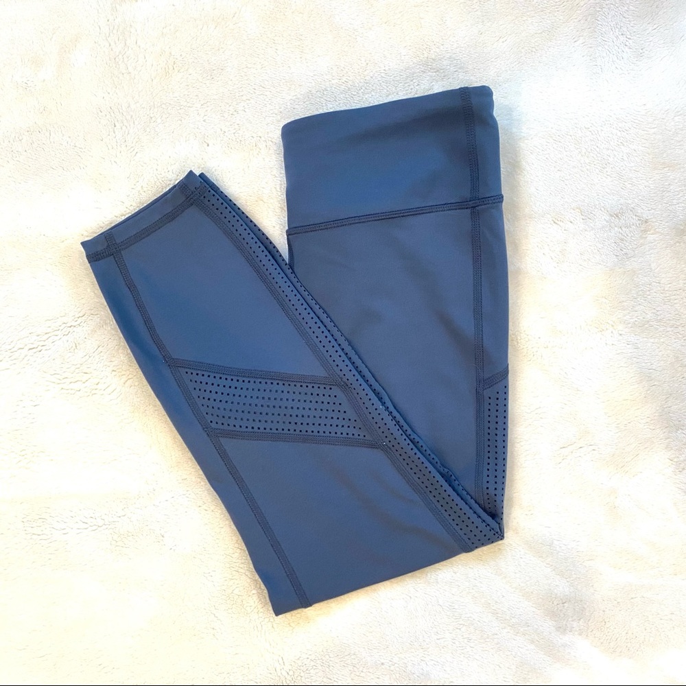 GAP FIT blackout technology 7/8 leggings size petite SM